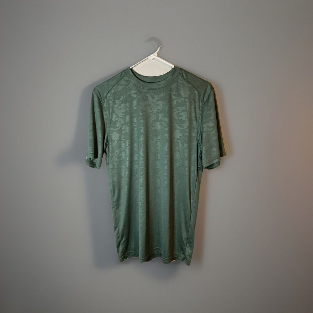 bcg Athletic T-Shirt Men’s Small Moisture Wicking Camo Green Activewear